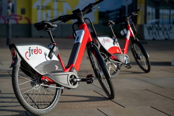frelo E-Fahrrad, rot - wei&szlig; 