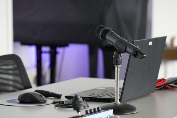 Laptop, Konferenztisch